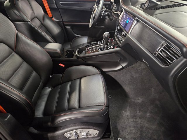 Used 2023 Porsche Macan GTS image 22