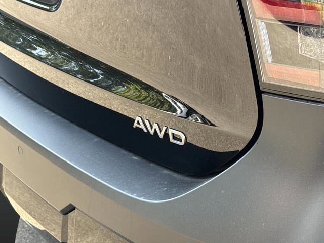 New 2026 Nissan Kicks SV w/ SV Premium Package AWD/4WD image 28