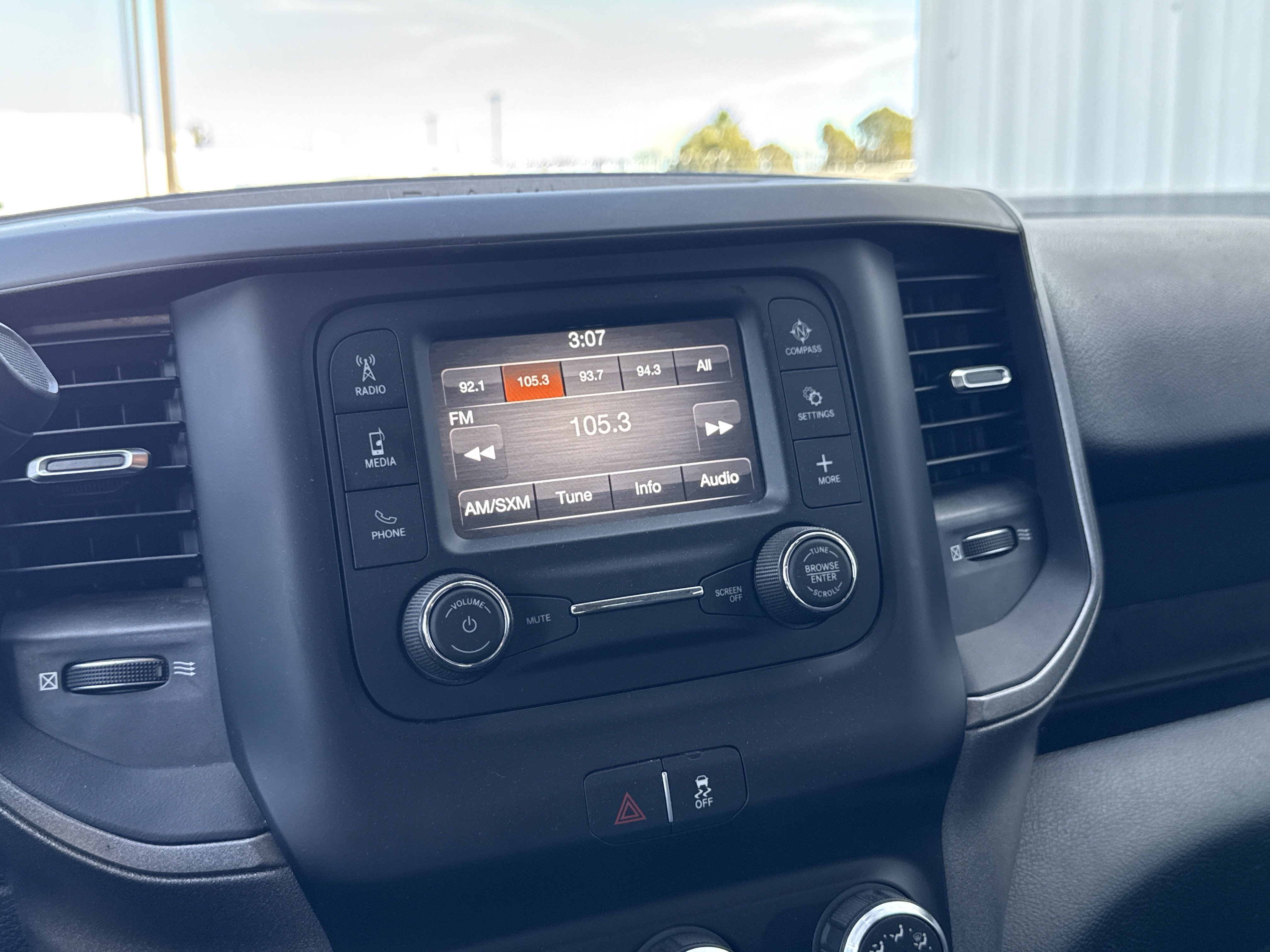 Used 2020 RAM 4500 Tradesman w/ Chrome Appearance Group image 32