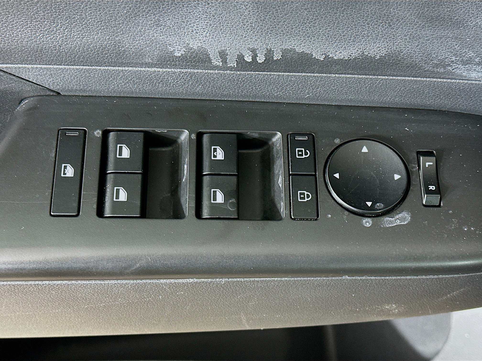 Used 2024 Hyundai Kona SEL AWD/4WD image 15