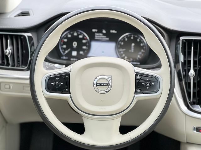 Used 2021 Volvo S60 T5 Inscription AWD/4WD image 32