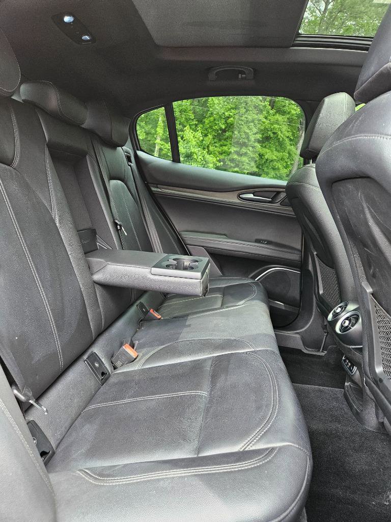 Used 2022 Alfa Romeo Stelvio Ti w/ Active Assist Plus Package image 53
