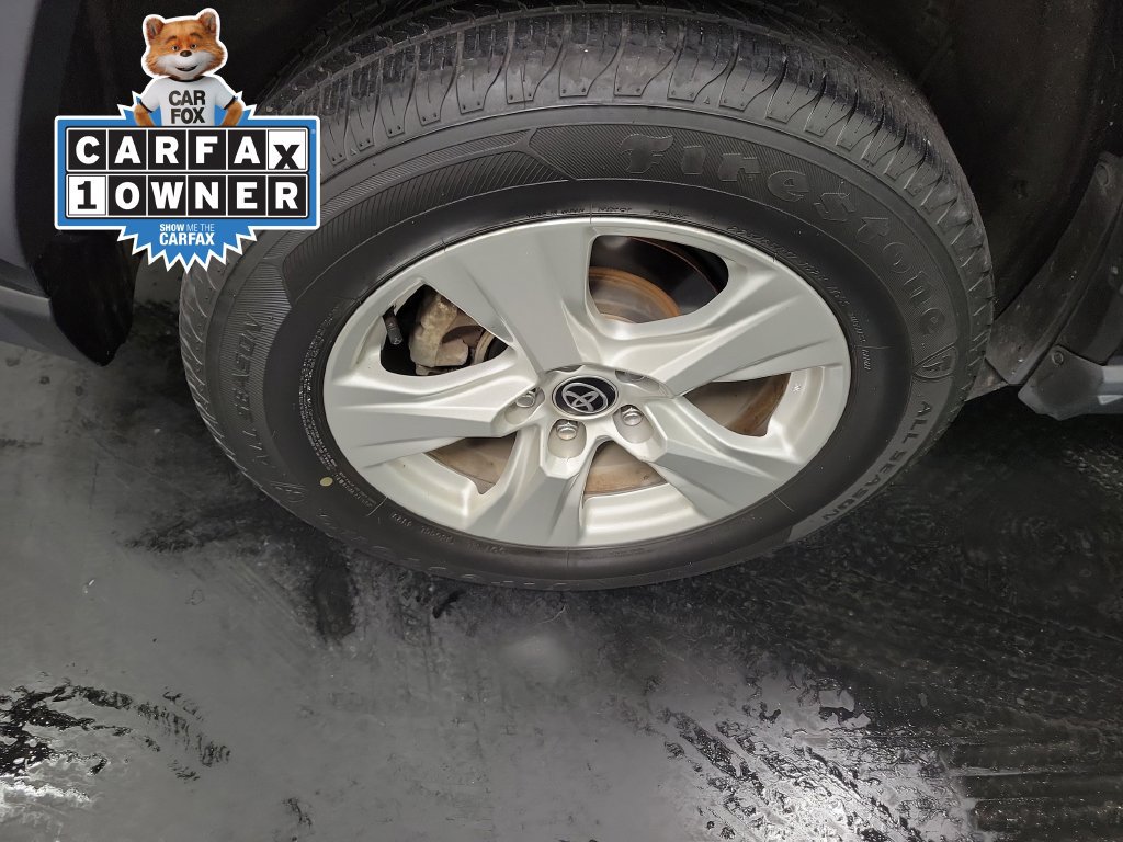 Used 2021 Toyota RAV4 XLE w/ XLE Grade Weather Package FWD image 11