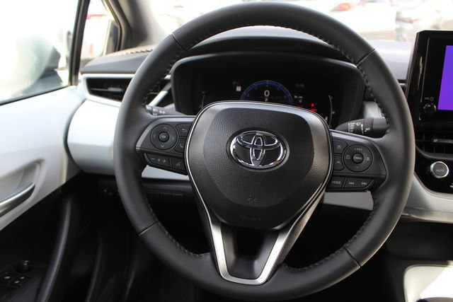 Certified 2026 Toyota Corolla SE FWD image 35