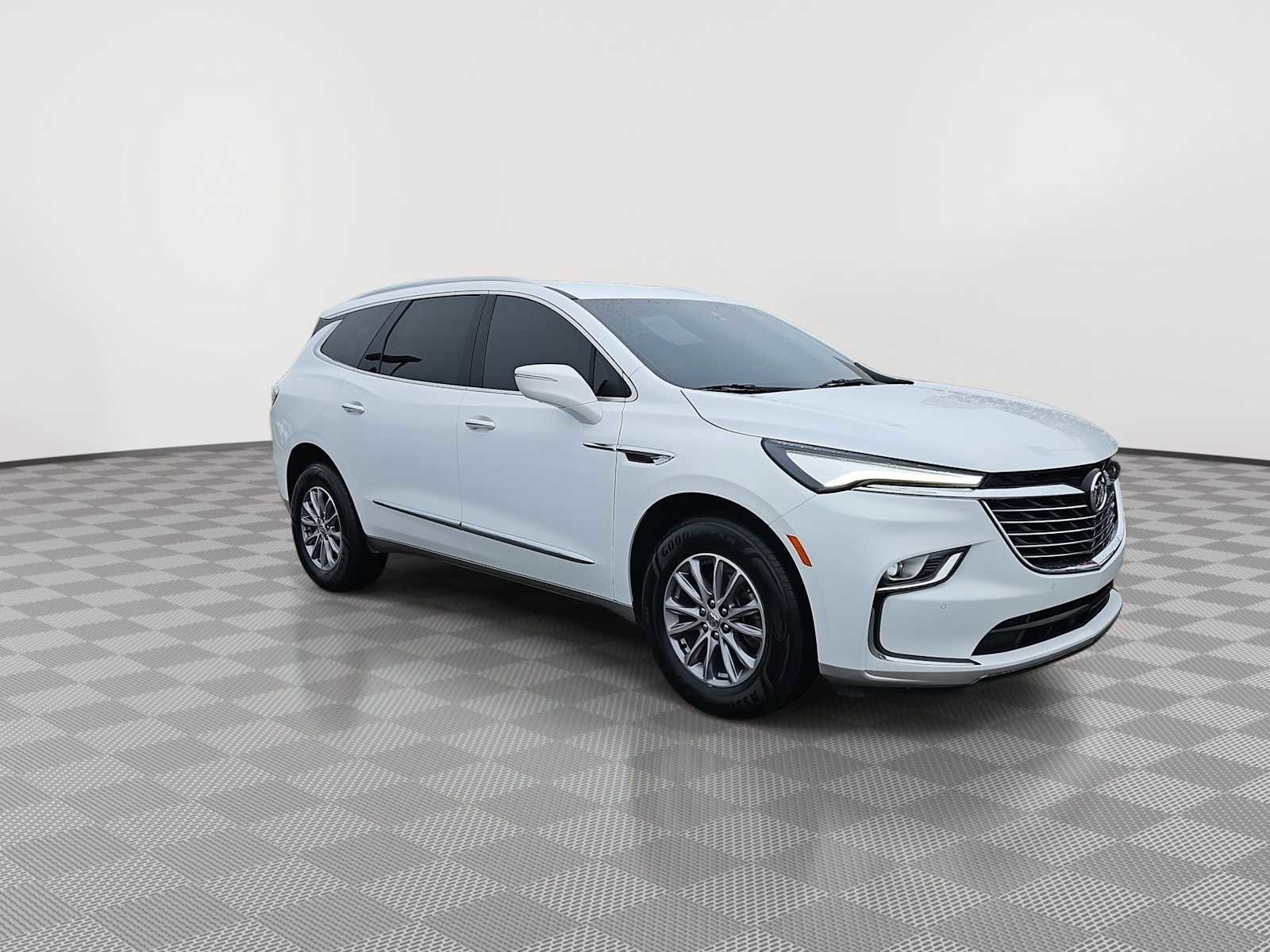 Certified 2024 Buick Enclave Premium FWD image 2