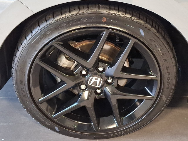 Used 2025 Honda Civic Sport image 30