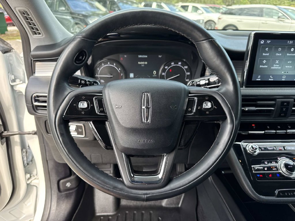 Used 2022 Lincoln Corsair AWD w/ Premium Package image 26