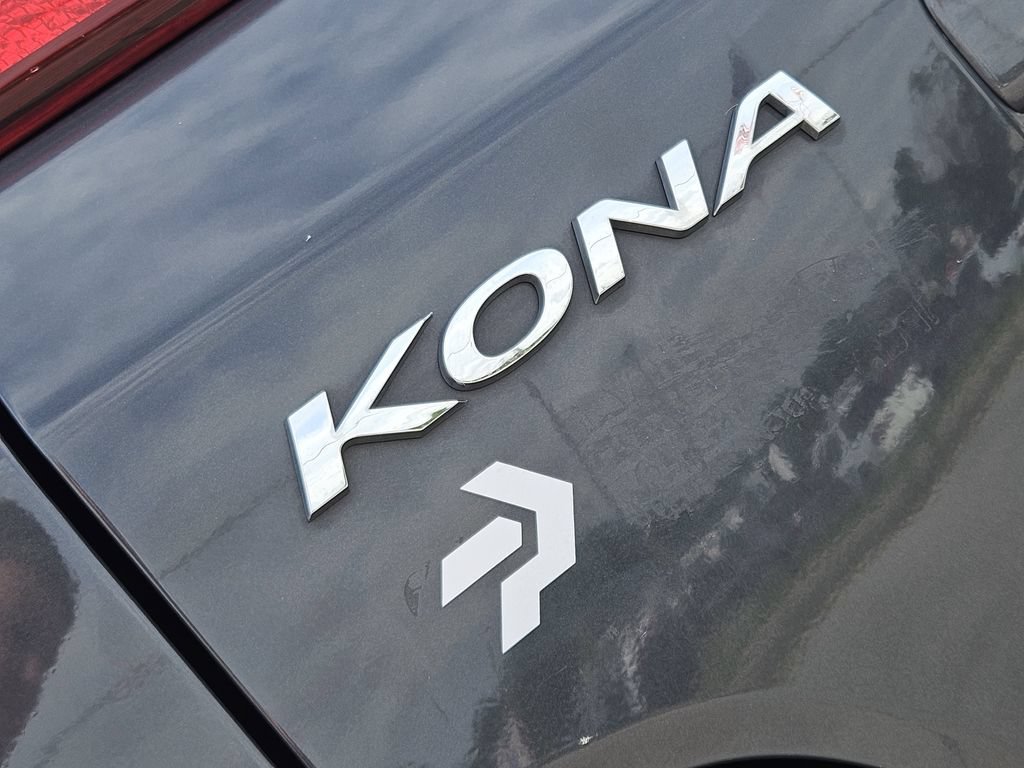 Used 2023 Hyundai Kona SEL FWD image 7