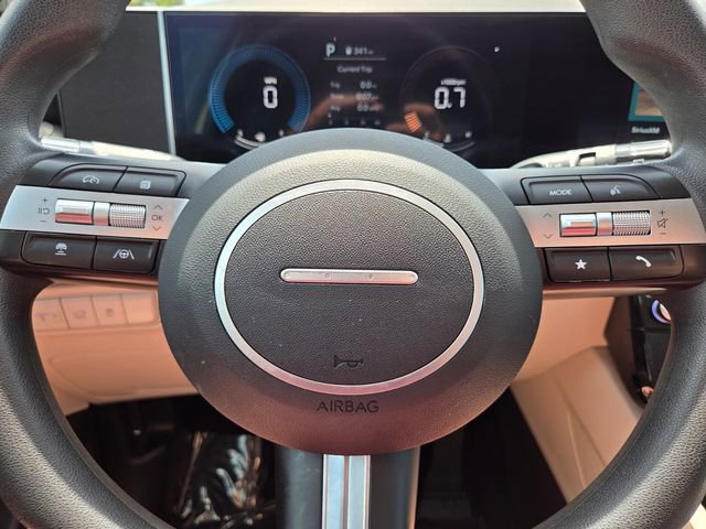 Used 2025 Hyundai Tucson SEL FWD image 30