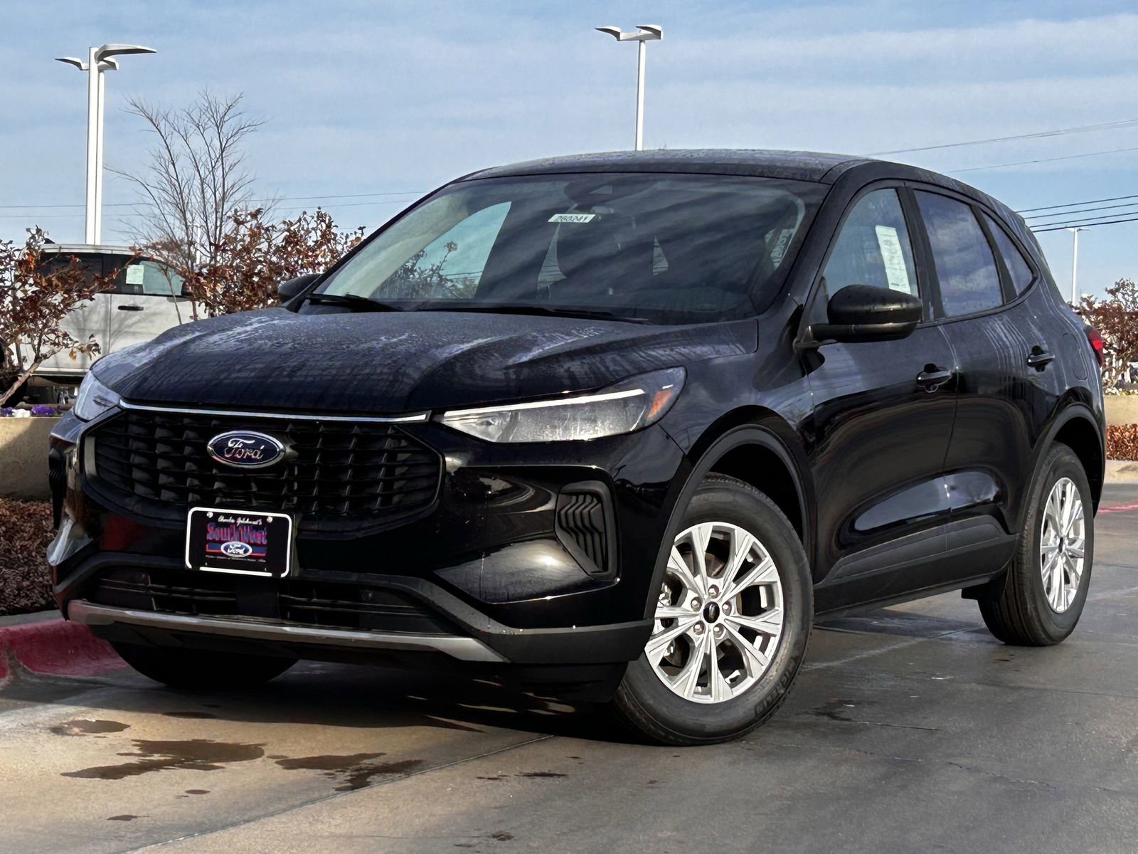 New 2026 Ford Escape Active FWD video 2
