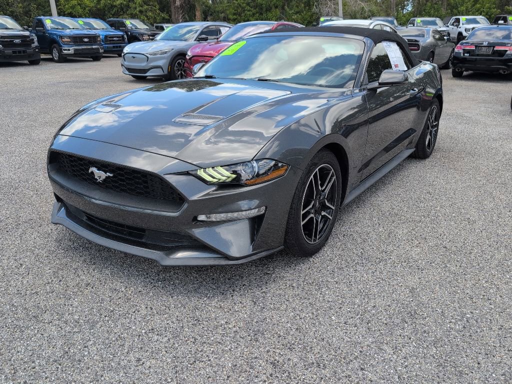 Used 2020 Ford Mustang Premium RWD image 6