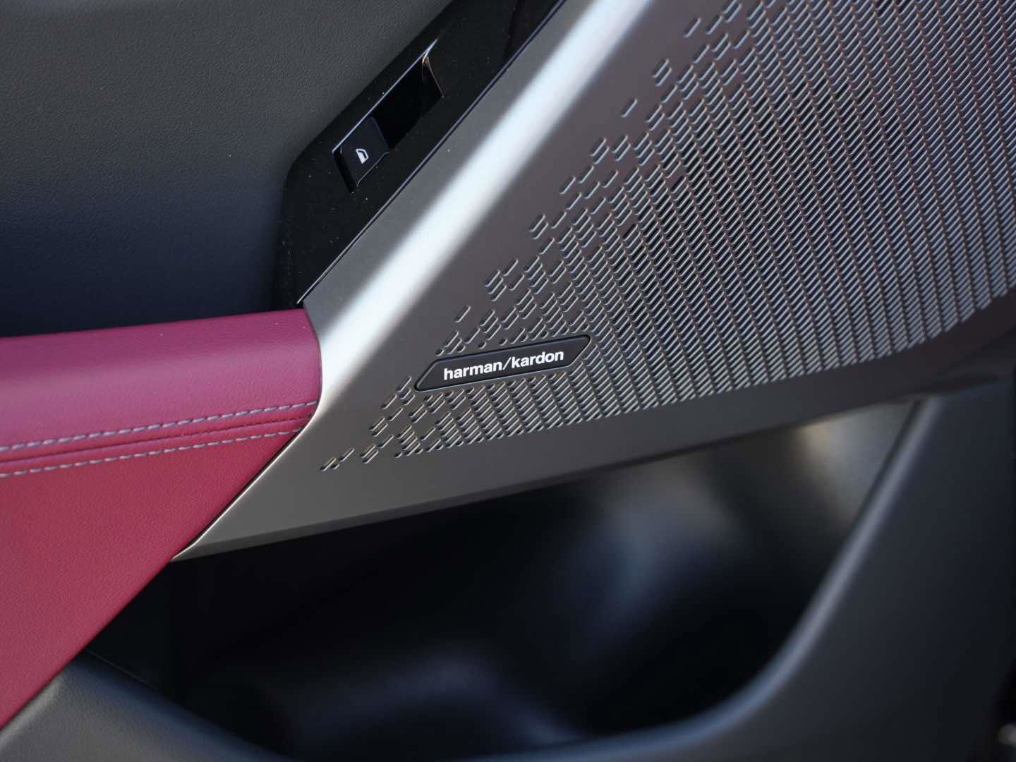 New 2026 BMW i5 eDrive40 w/ M Sport Package image 13