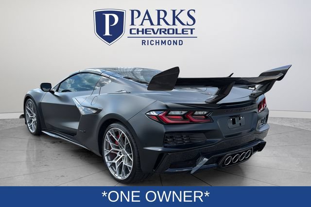 Used 2026 Chevrolet Corvette ZR1 w/ ZR1 Carbon Fiber Aero Package RWD image 6