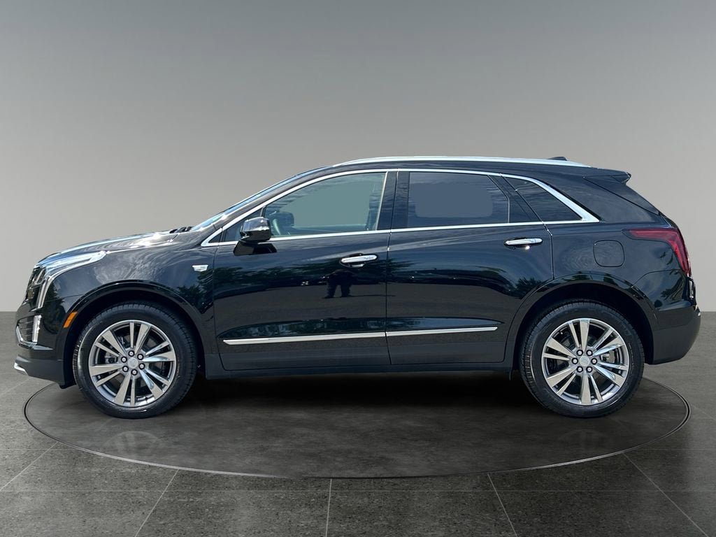Certified 2025 Cadillac XT5 Premium Luxury AWD/4WD image 6