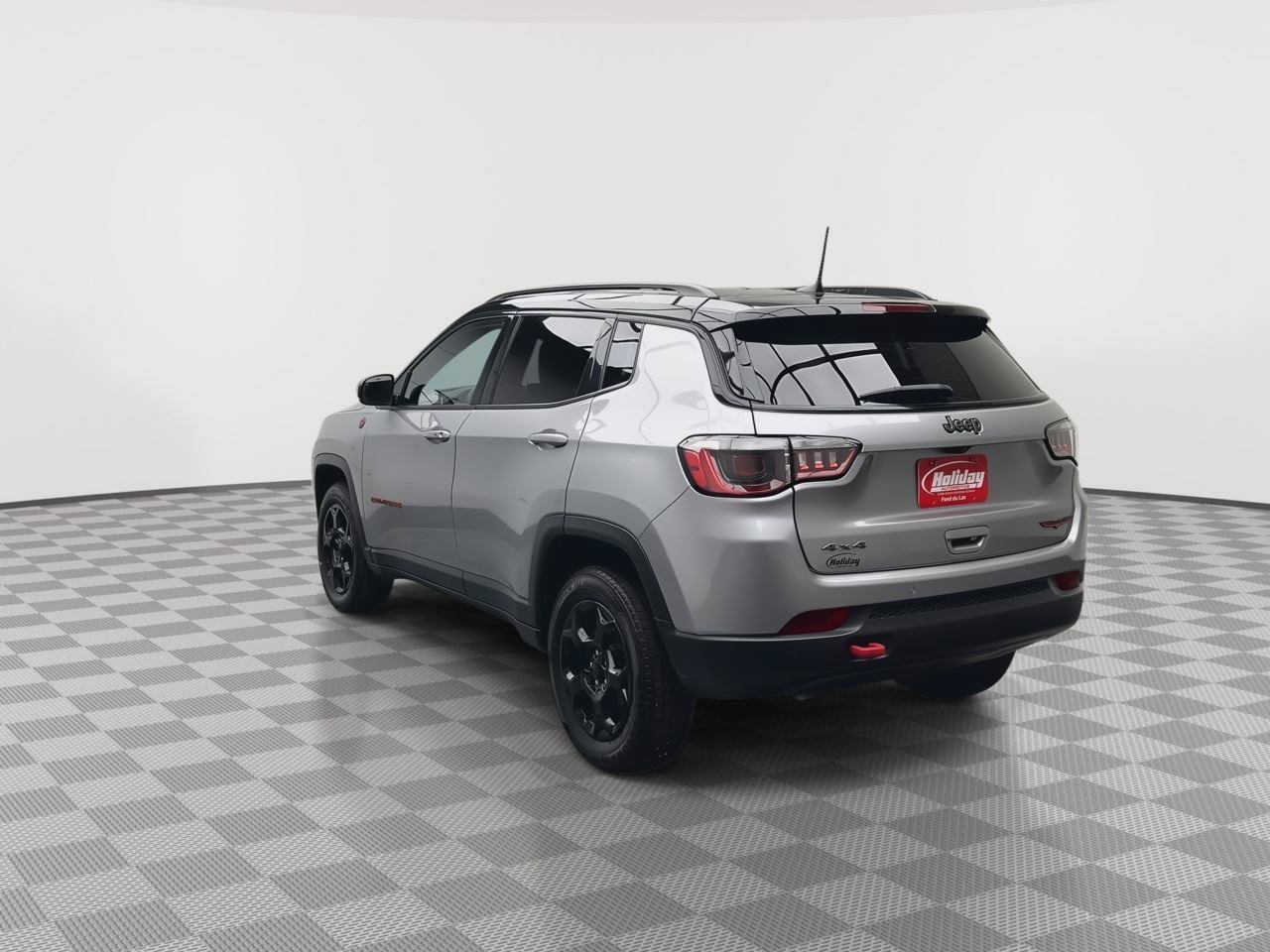 Used 2023 Jeep Compass Trailhawk AWD/4WD image 33