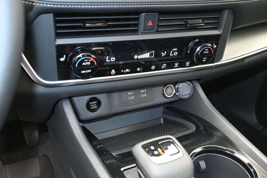 New 2026 Nissan Rogue Dark Armor AWD/4WD image 24