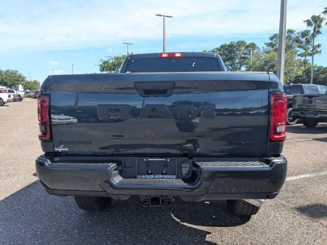 New 2026 RAM 2500 Big Horn AWD/4WD image 5