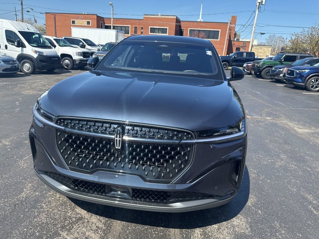 Used 2024 Lincoln Nautilus Premier w/ Jet Appearance Package image 14