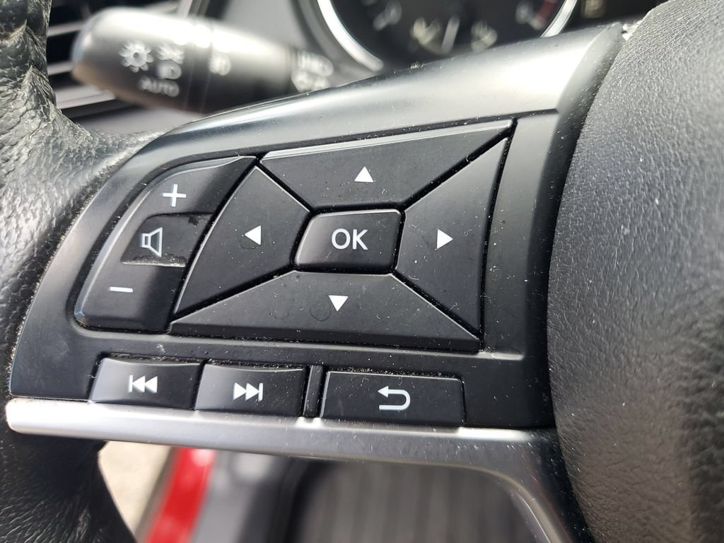 Used 2020 Nissan Rogue SL w/ Premium Package AWD/4WD image 16