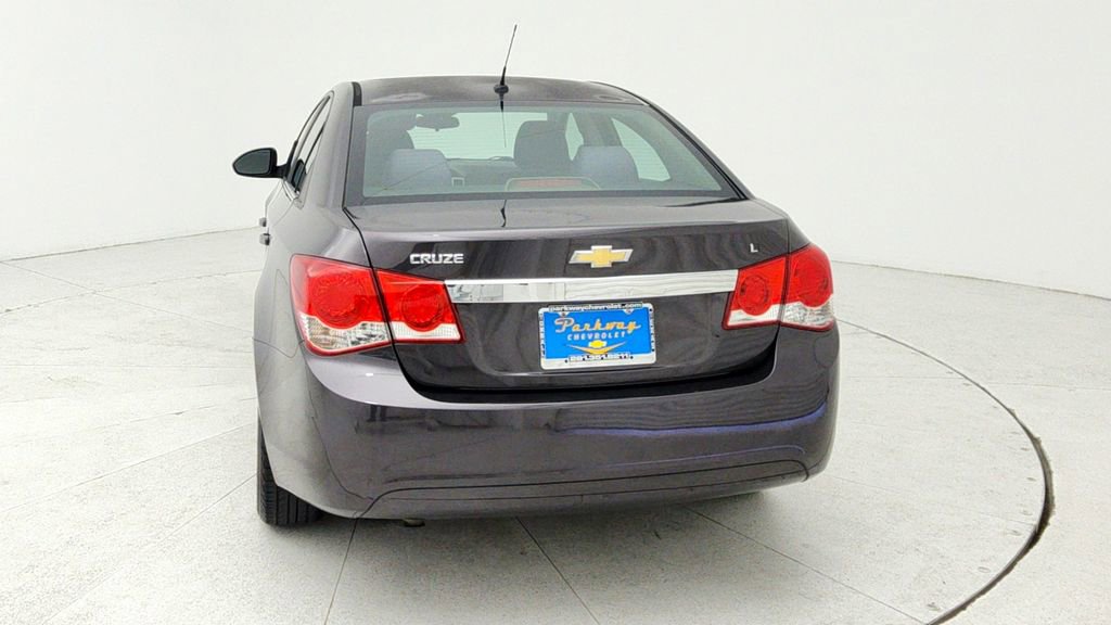Used 2014 Chevrolet Cruze LT image 7