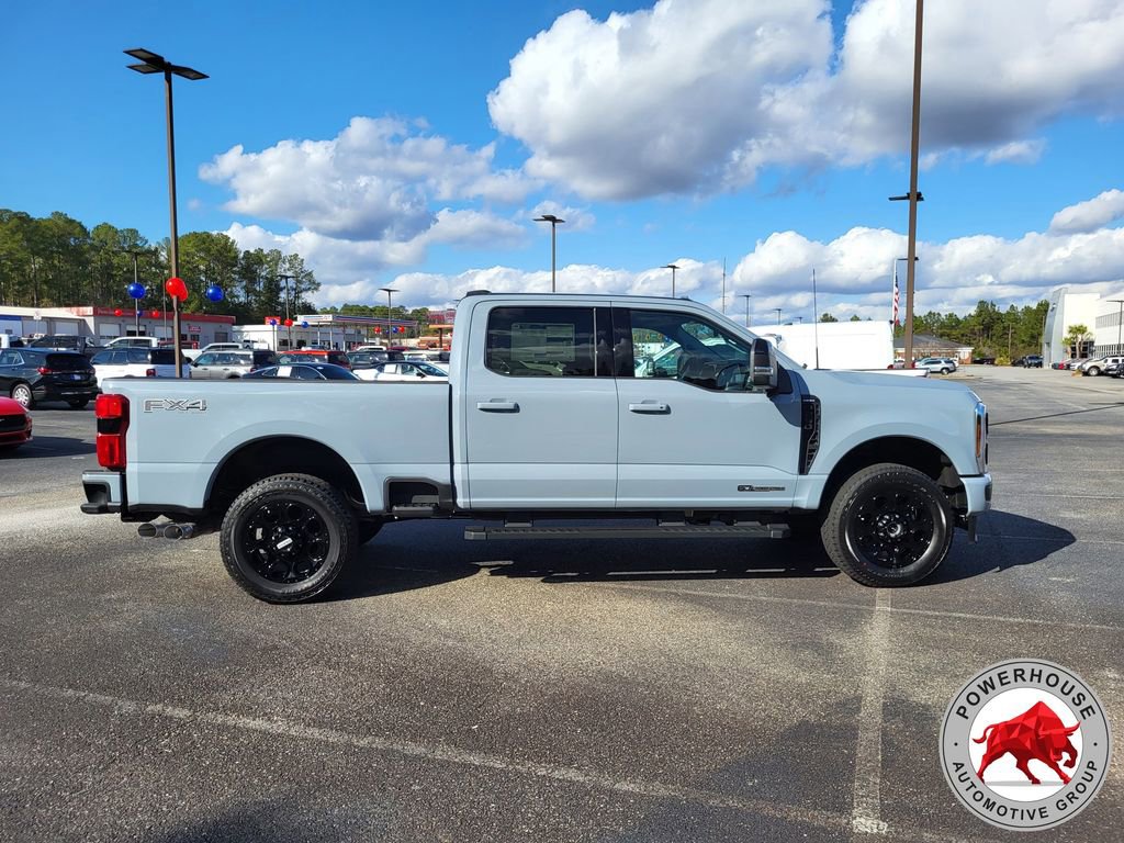 New 2026 Ford F250 Lariat w/ Black Appearance Package image 5