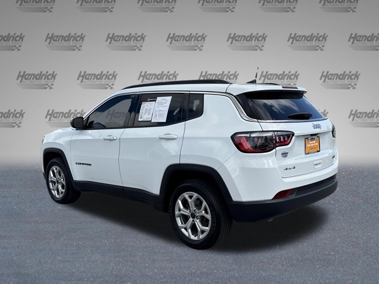Used 2025 Jeep Compass Latitude image 7