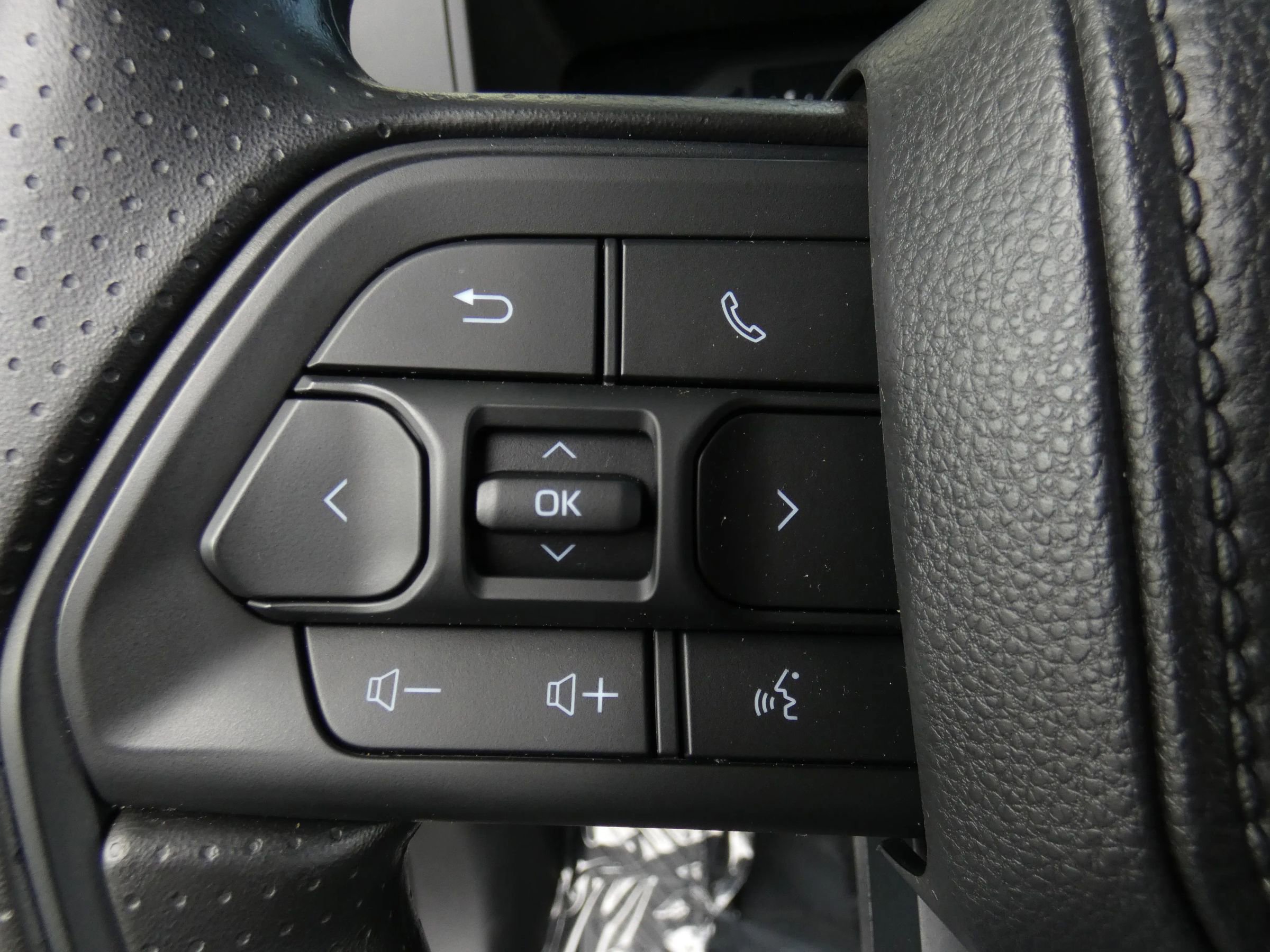 Used 2026 Toyota Tundra SR image 70