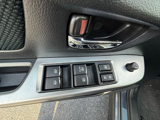 Used 2017 Subaru Crosstrek 2.0i Premium image 20