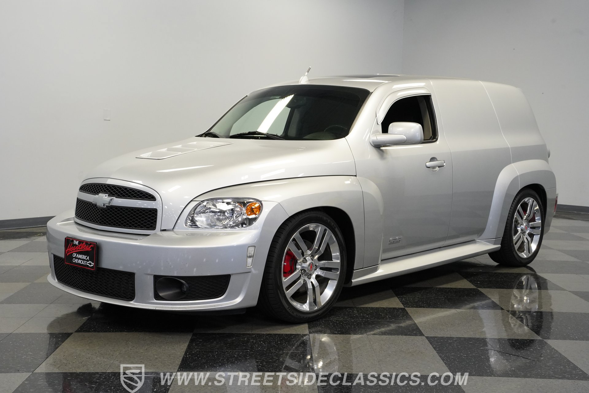 Used 2009 Chevrolet HHR SS FWD image 6