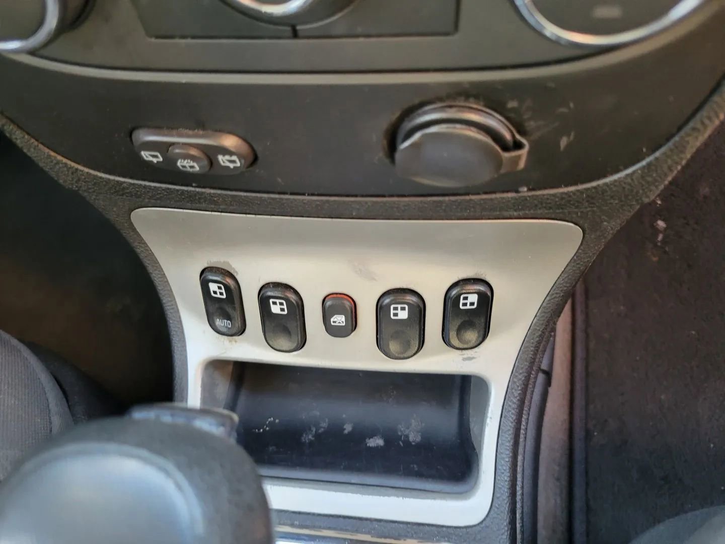 Used 2008 Chevrolet HHR LT image 16