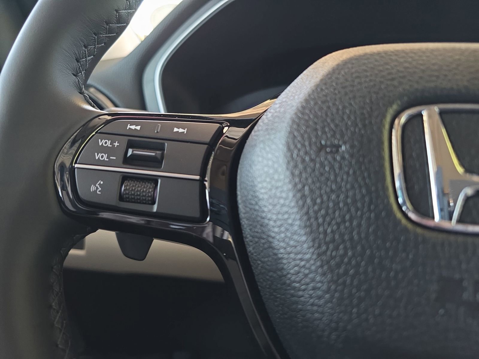 New 2026 Honda Pilot Touring image 18