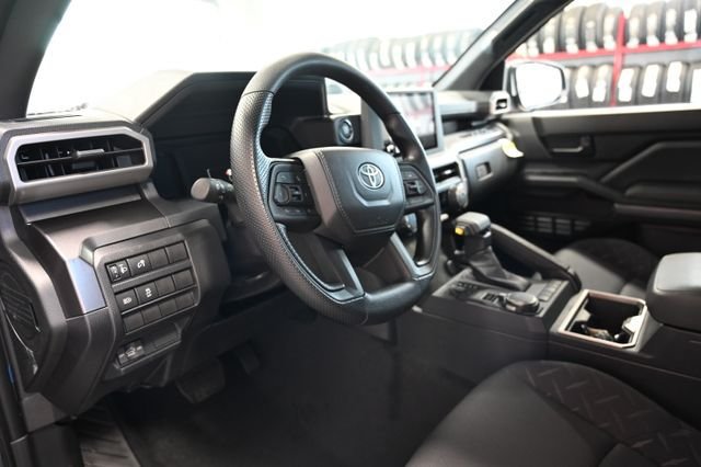 New 2026 Toyota Tacoma SR5 AWD/4WD image 22