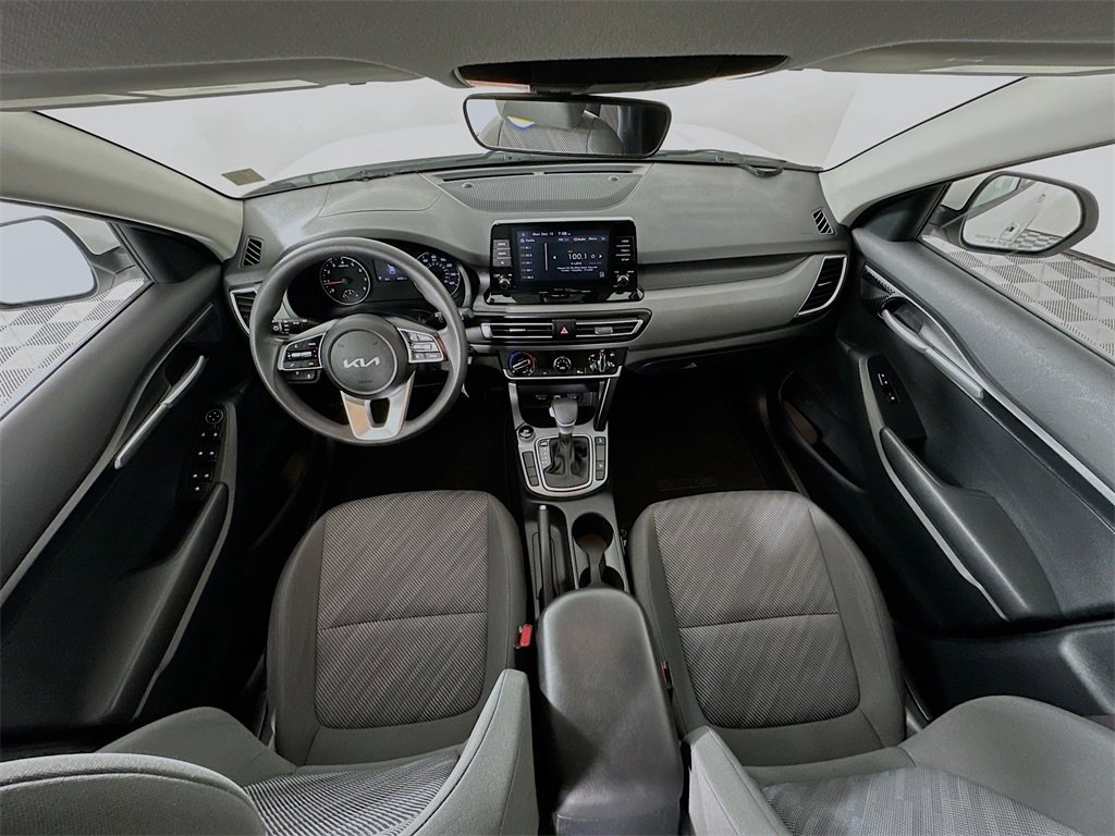 Used 2023 Kia Seltos LX image 29