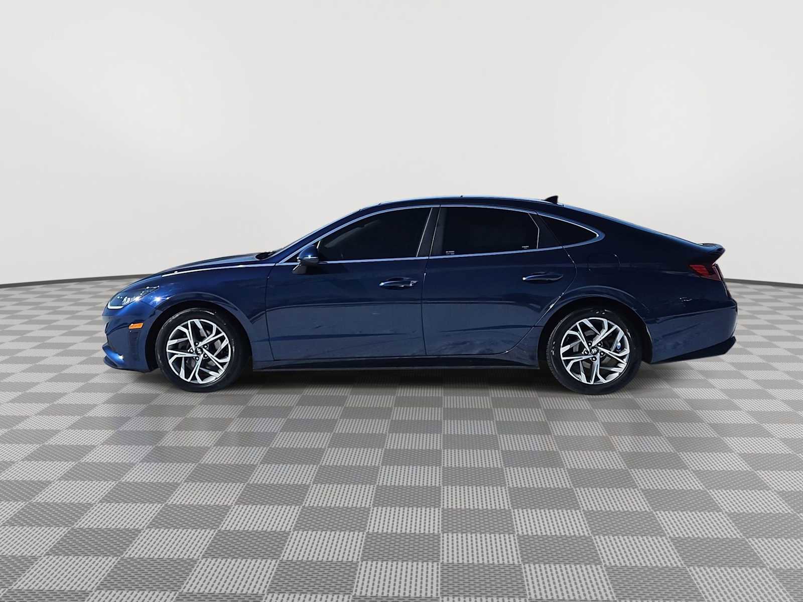 Used 2022 Hyundai Sonata SEL w/ Convenience Package image 5
