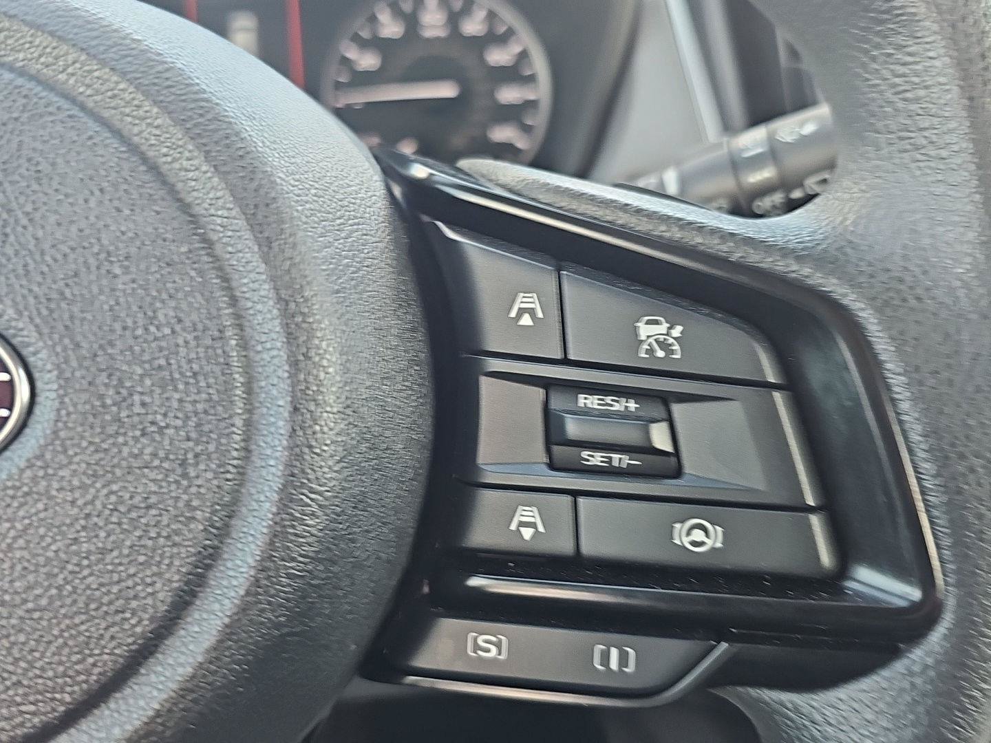 Used 2024 Subaru Crosstrek 2.0i Premium AWD/4WD image 19