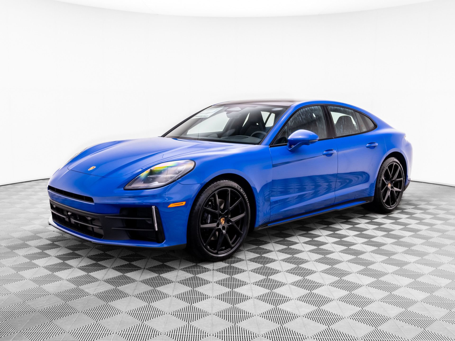 New 2026 Porsche Panamera 4 AWD/4WD 360° Tour