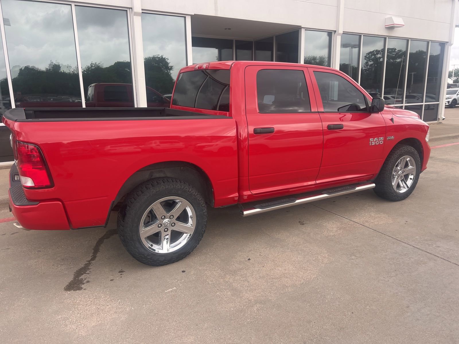 Used 2014 RAM 1500 Express AWD/4WD image 5