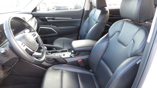 Used 2024 Kia Telluride S w/ S Sunroof Package image 4