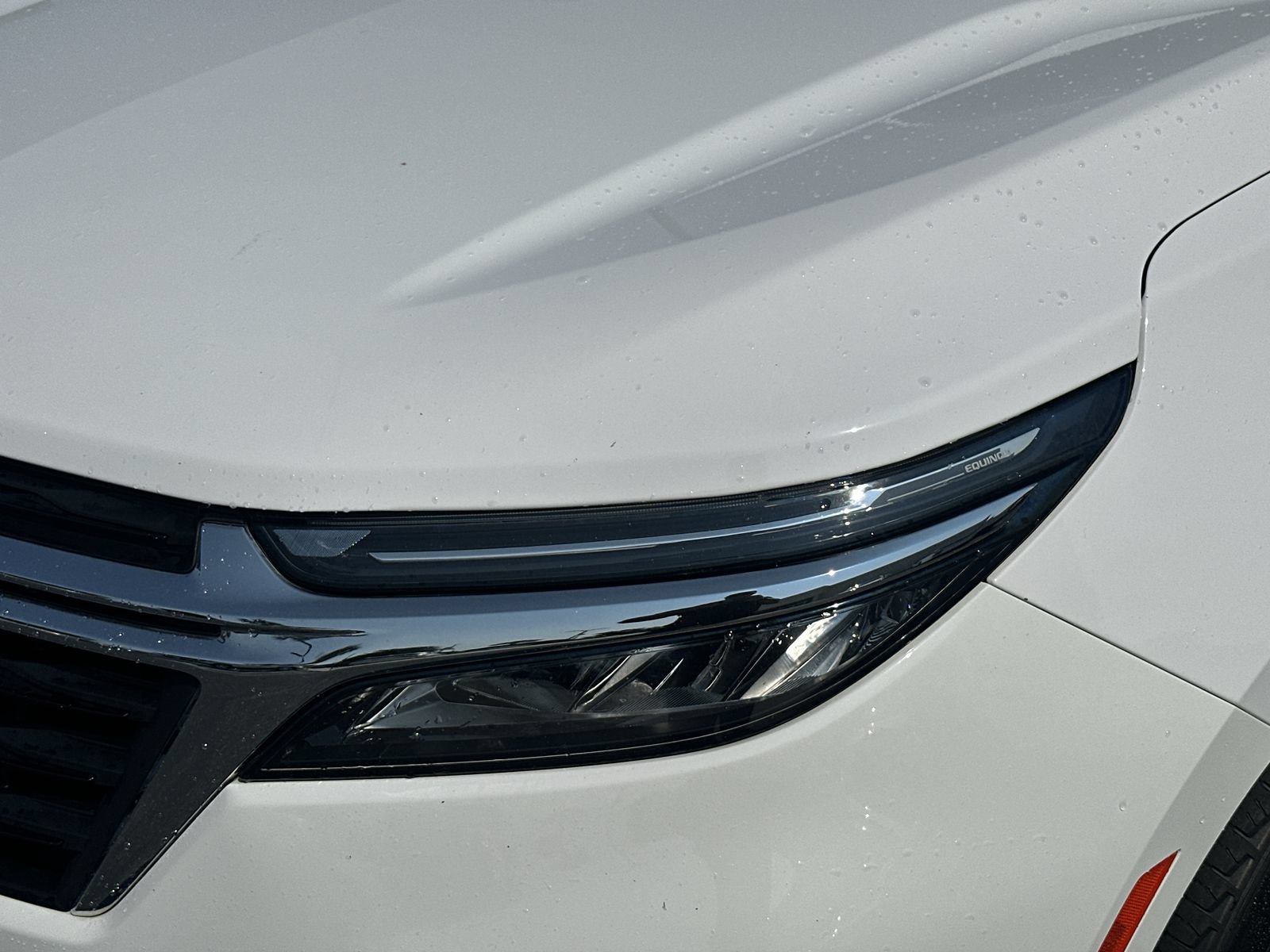Used 2022 Chevrolet Equinox LT FWD image 11