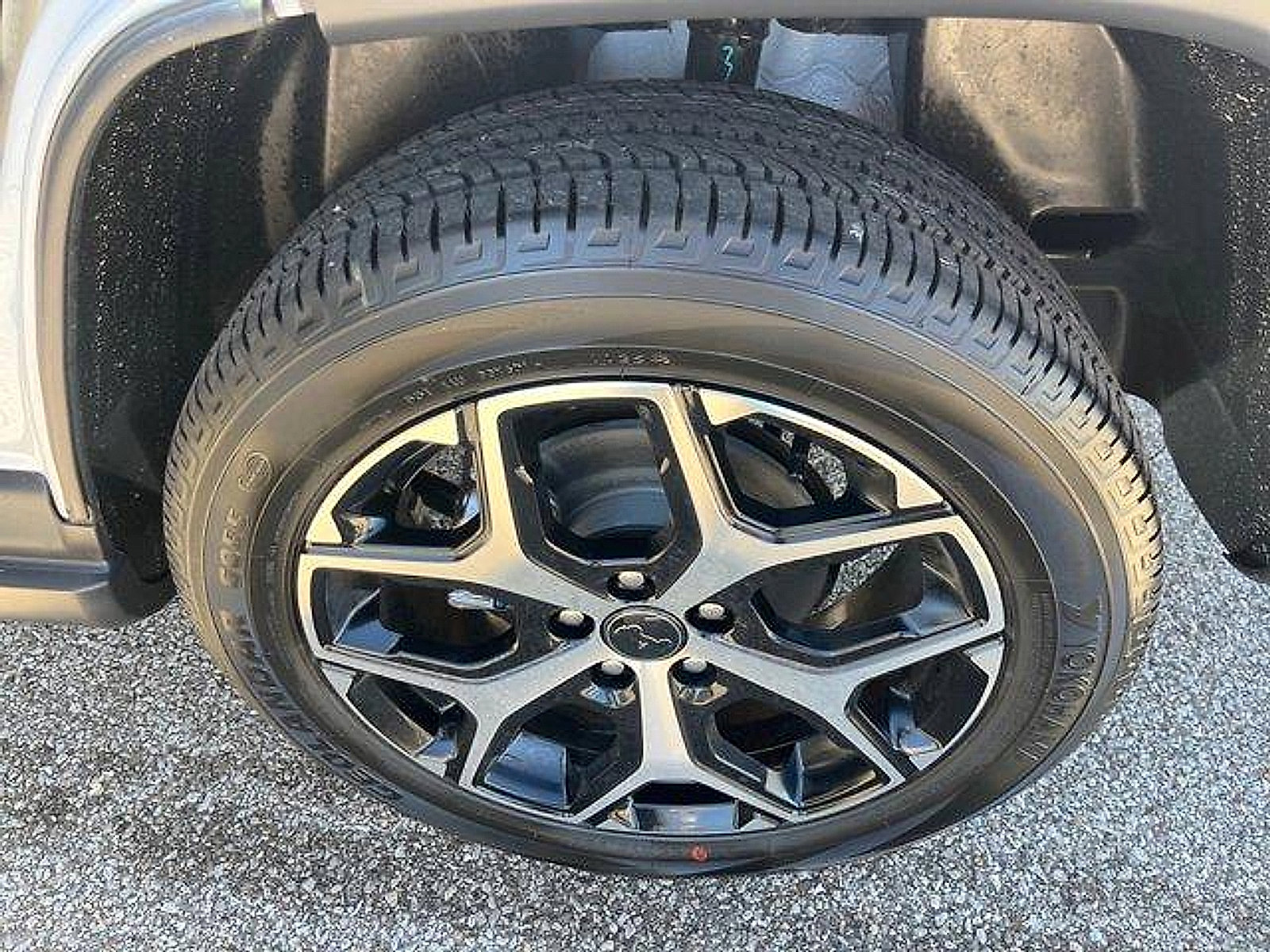 New 2026 Jeep Compass Limited image 15