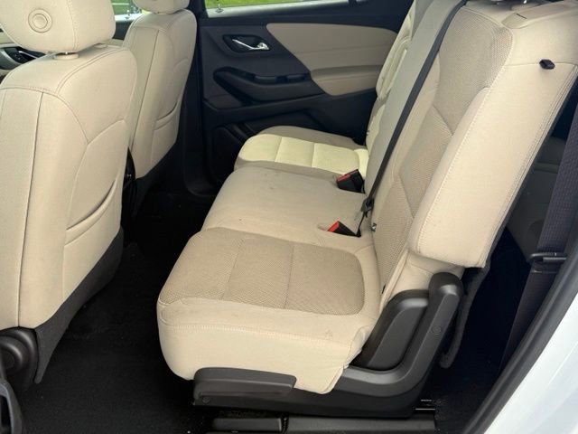Certified 2023 Chevrolet Traverse LS FWD image 16