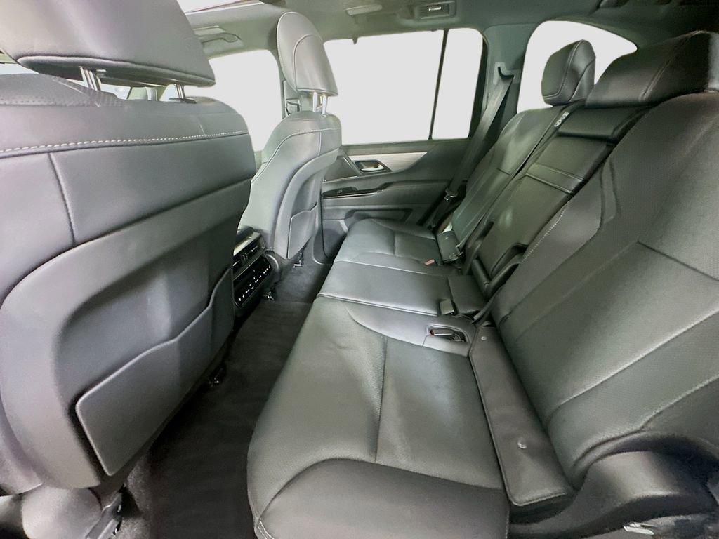 Used 2025 Lexus LX 600 F Sport w/ Accessory Package (Z1) image 24