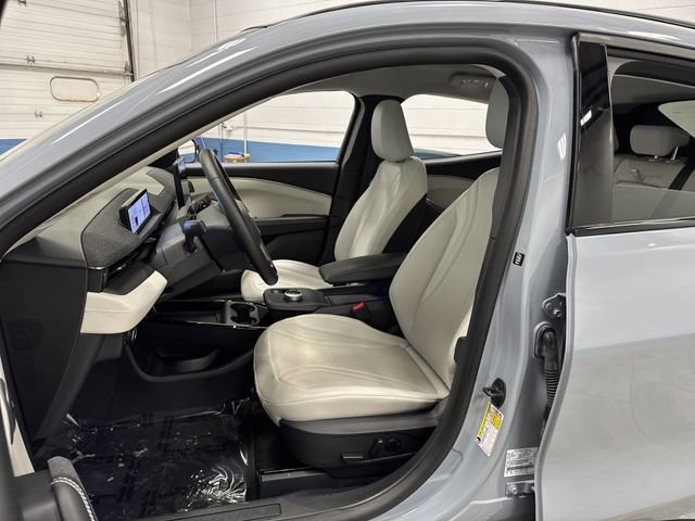 Used 2024 Ford Mustang Mach-E Premium image 4