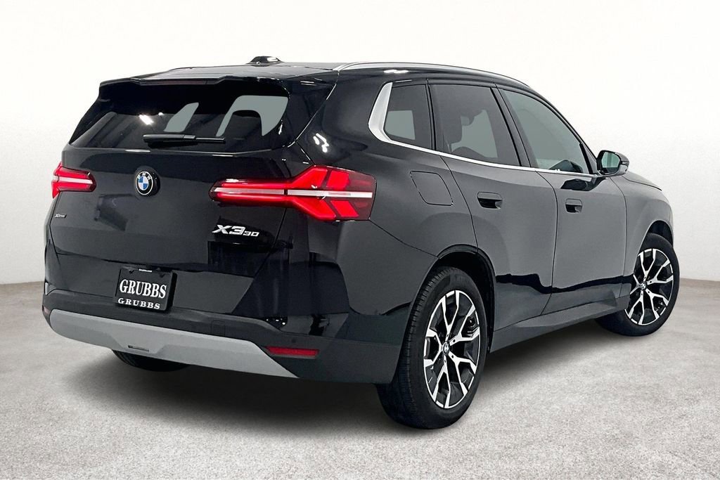 Used 2025 BMW X3 xDrive30i AWD/4WD image 2