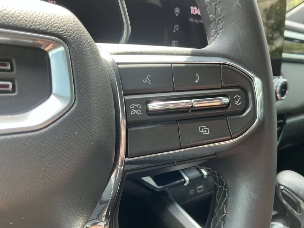 Used 2026 GMC Canyon Elevation RWD image 37