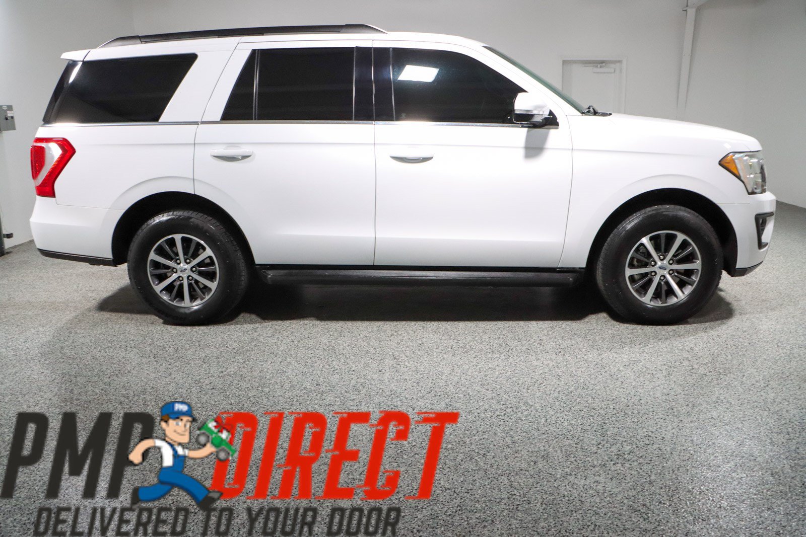 Used 2019 Ford Expedition XLT w/ Equipment Group 201A AWD/4WD image 6