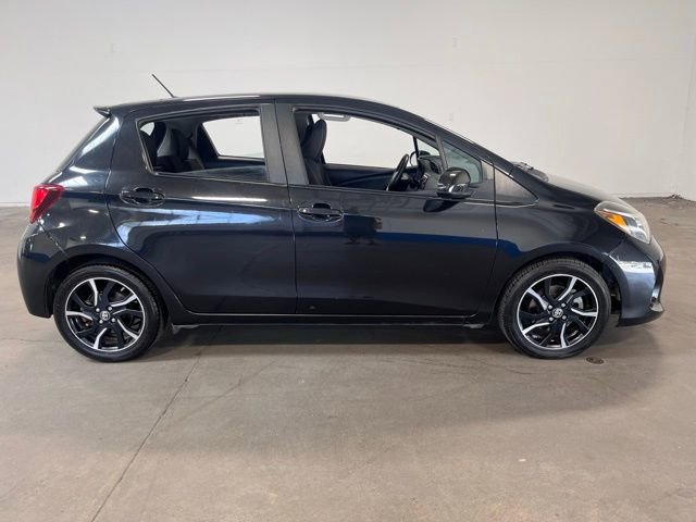 Used 2015 Toyota Yaris SE image 2