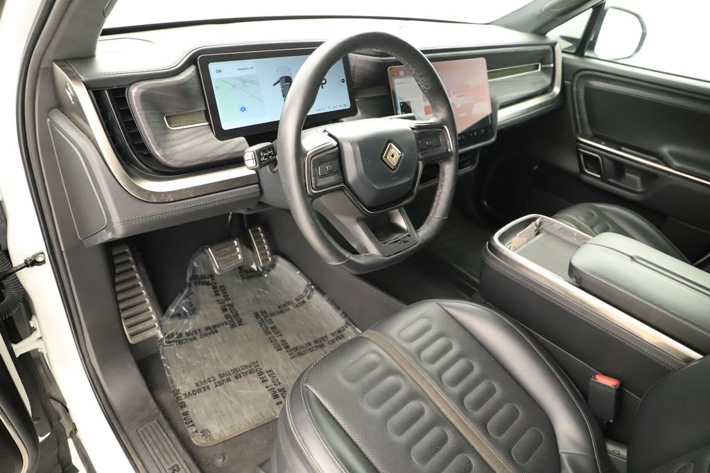 Used 2024 Rivian R1S Adventure AWD/4WD image 15