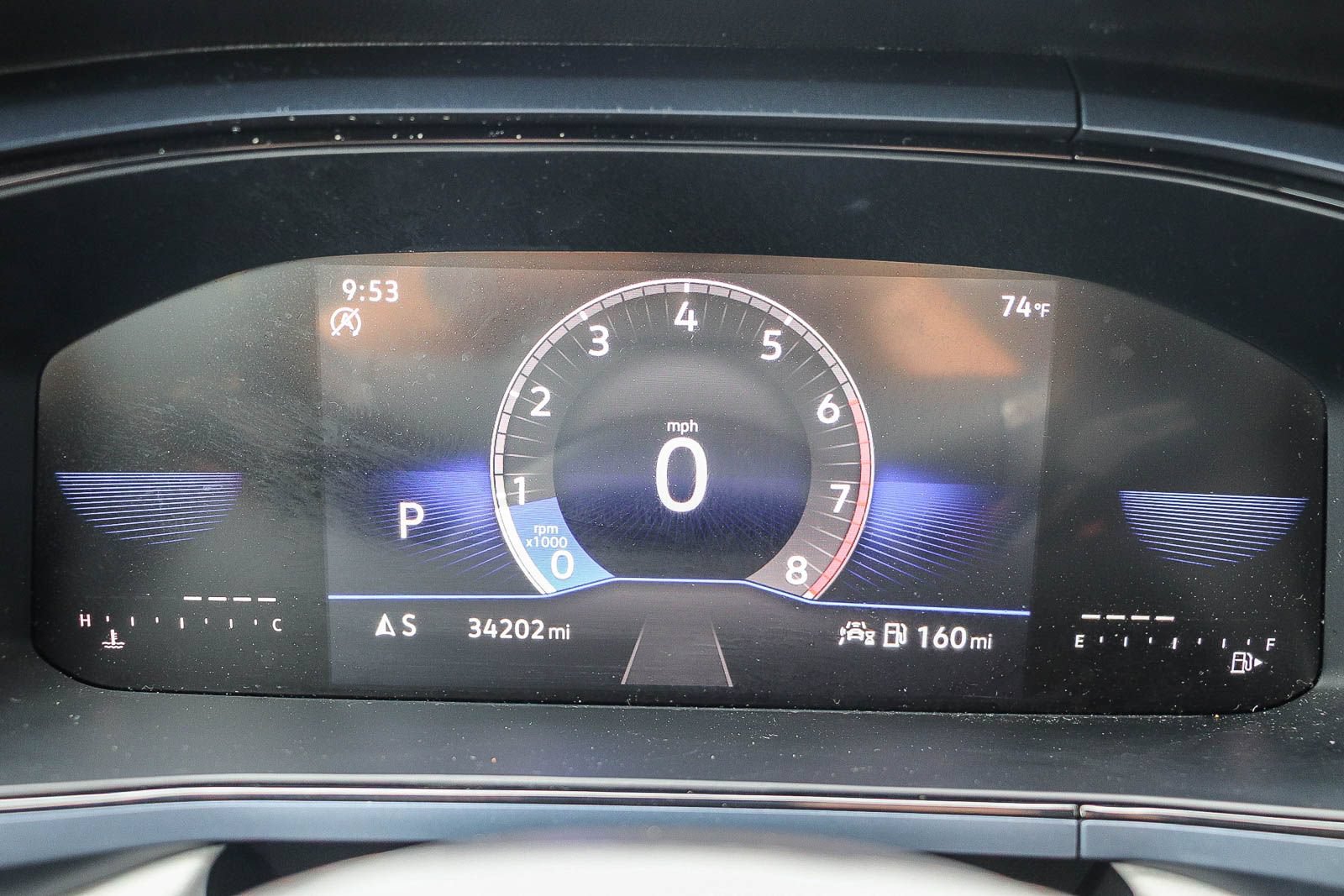 Used 2023 Volkswagen Taos SE w/ Panoramic Sunroof Package FWD image 25