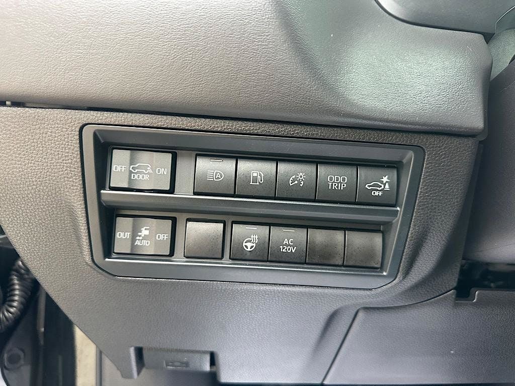 Certified 2026 Toyota Sequoia Platinum AWD/4WD image 25